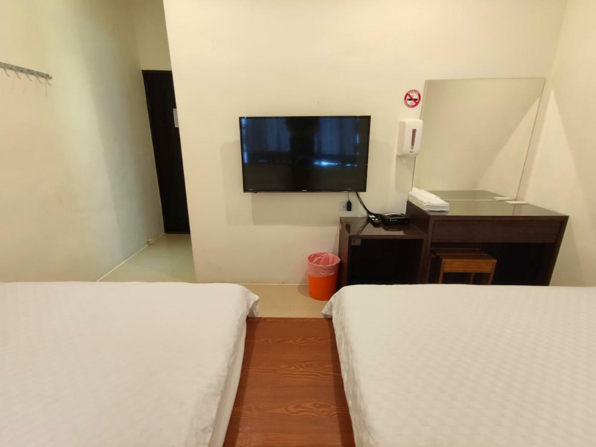 Feng Homestay Zhongpu Exterior foto